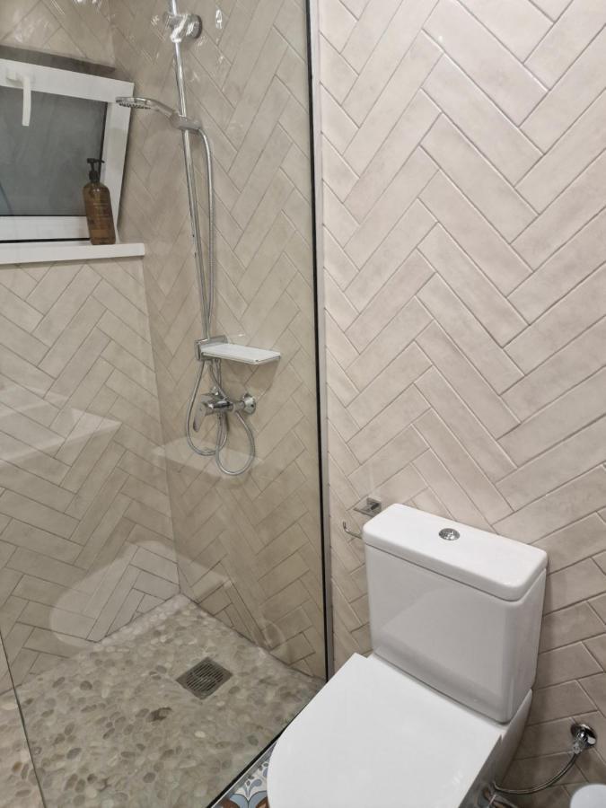 Poseidon'S Limnaria Apartment Paphos Extérieur photo