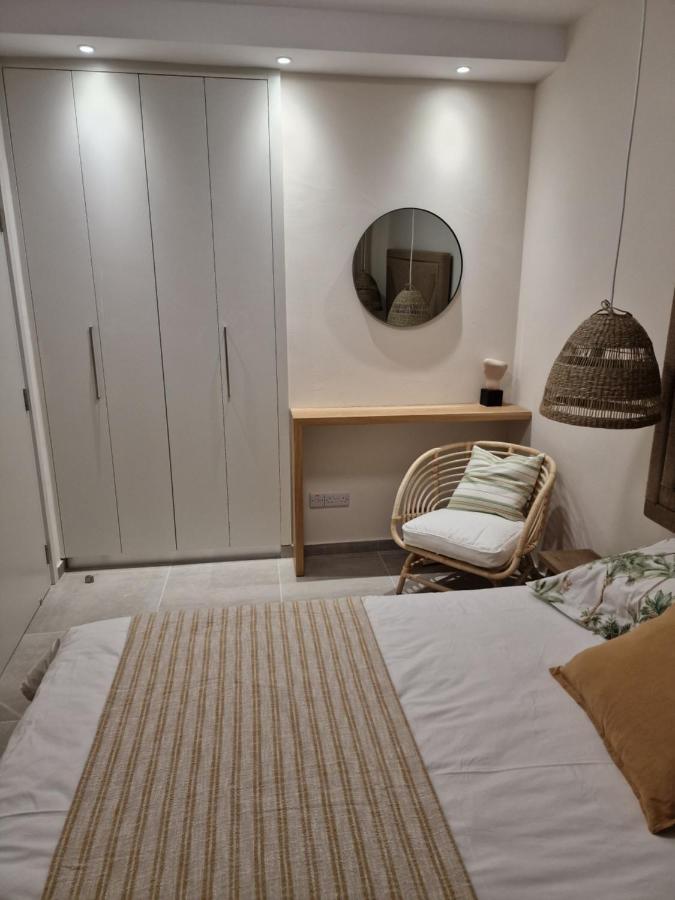 Poseidon'S Limnaria Apartment Paphos Extérieur photo