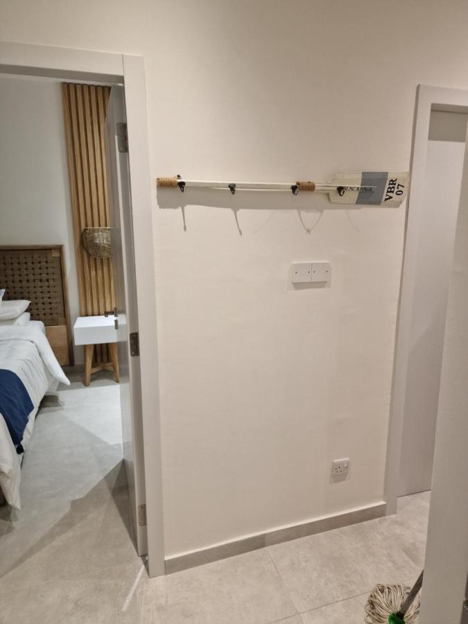 Poseidon'S Limnaria Apartment Paphos Extérieur photo